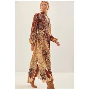 Anthropologie Contrast Maxi
Dress × Bhanuni By Jyoti